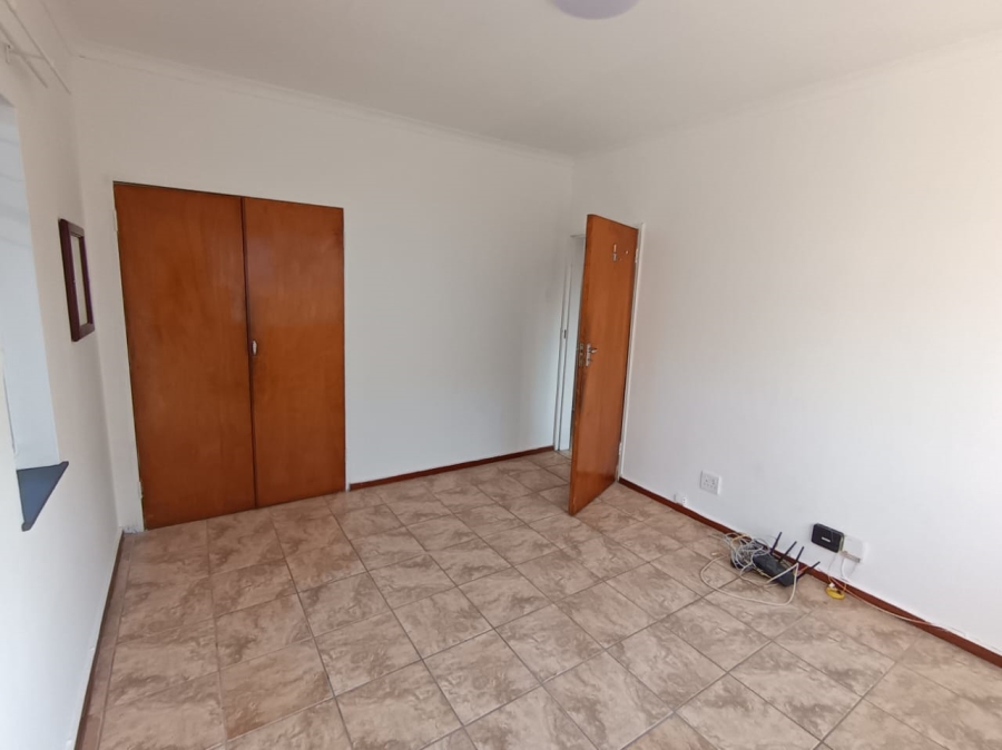 To Let 3 Bedroom Property for Rent in Da Nova Western Cape